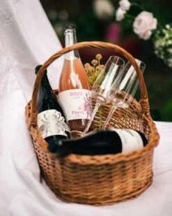 Bemuse Fiora Rose - Non Alcoholic Honey Wine -DRYDRINKER Sales 7 900x 8a7e3d29 b2b1 4382 b2b2 e4d28b5ec42c